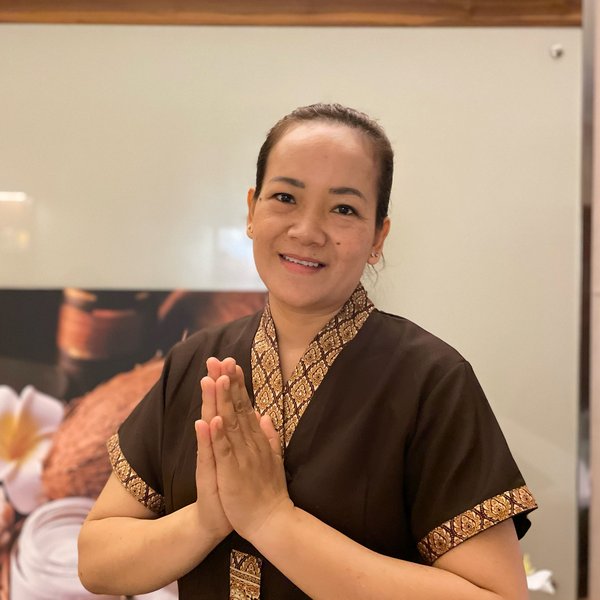 мастер тайского массажа Дин