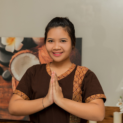 мастер тайского массажа Тиви